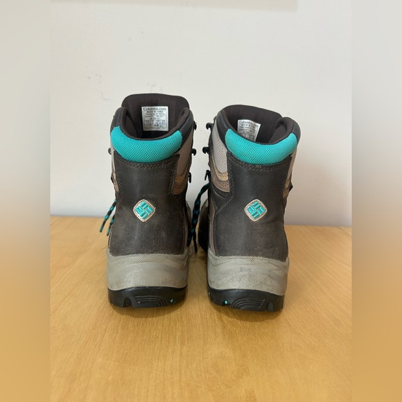 Columbia Women's Tan Hiking Boots Sz 7.5 - Picture 3 of 7